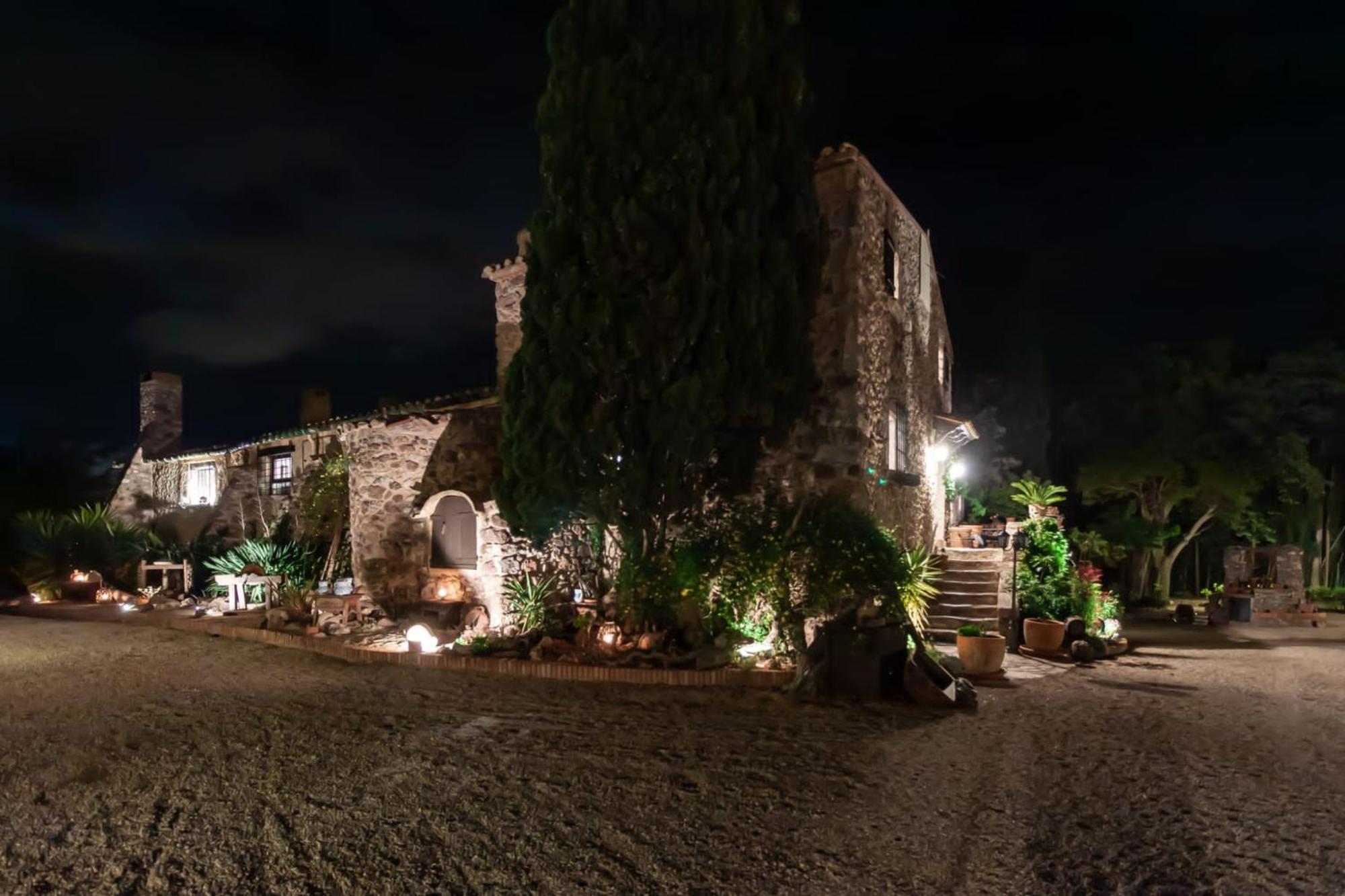 Masia Mimosa Darnius Dış mekan fotoğraf